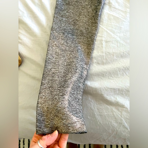 Beyond Yoga Shine High-waisted Midi Legging - Picture 4 of 8